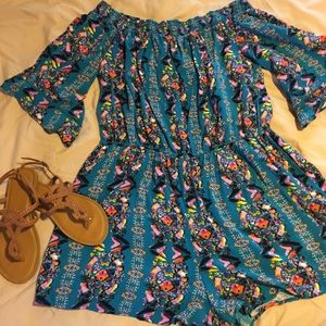 “I like your romper” THANKS IT HAS POCKETS!